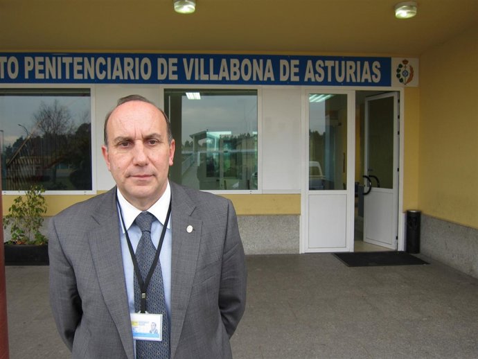 Esteban Suárez, Director De Villabona