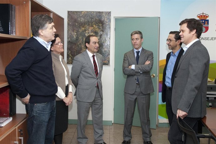 Reunión de Serna con los galeristas