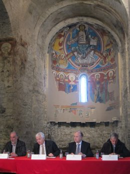 Presentación de una proyección para reemplazar pinturas de Sant Climent de Taüll