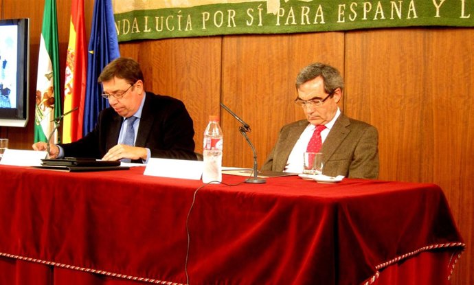 El consejero de Agricultura, Pesca y Medio Ambiente, Luis Planas.