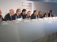 Vueling gana casi un 4% en Bolsa tras proponer el rechazo a la OPA de IAG