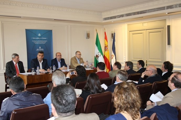 Presentación del Pacto Andaluz por el Turismo en Jerez