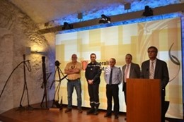 Esculturas de bomberos de Xavier Raventós 