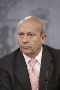 Wert acusa al PSOE de "inmovilismo radical" por pedir en el Congreso la retirada de la LOMCE sin discutirla