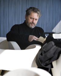 (AV) Rivas confía en que Ferrín "reconsidere su dimisión" pues sin él la RAG "no sería lo mismo" y avala su gestión