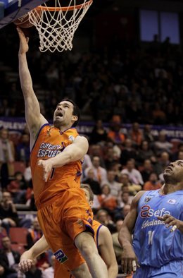 El Valencia vence al Estudiantes