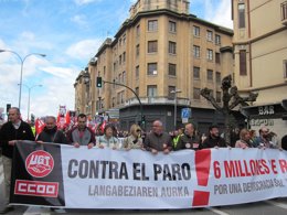 Manifestación de la Cumbre Social sobre el paro.