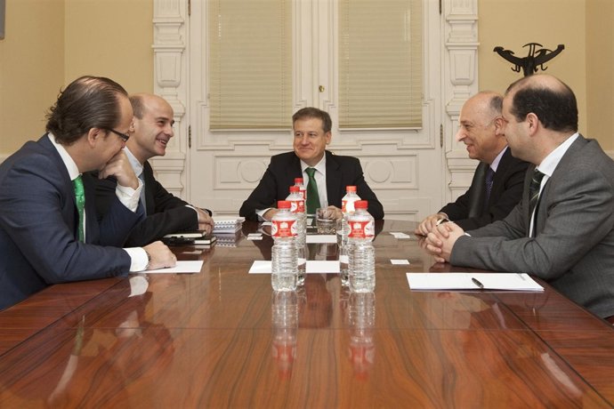 Reunión Gobierno de Cantabria-FerroAtlántica