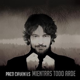 El cantautor sevillano Paco Cifuentes