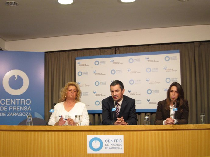 Jiménez, Liendo y Moreno en la presentación de la cooperativa