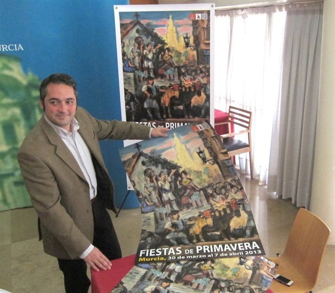 Rafa Gómez presenta el cartel de las Fiestas de Primavera