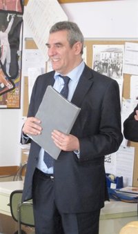 Villarrubia insiste en que "lo que se hace mal no puede acabar bien", pero pide "mirar por el futuro de Ponferrada"