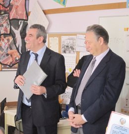 Villarrubio junto al presidente de Asprona-Fundación Personas, Manuel Fernández
