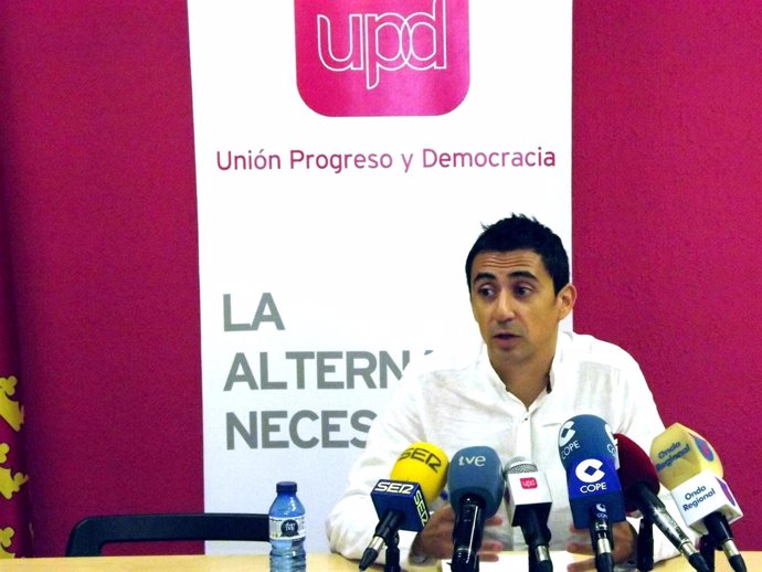 El portavoz de UPyD en el Ayuntamiento de Murcia, Rubén Juan Serna