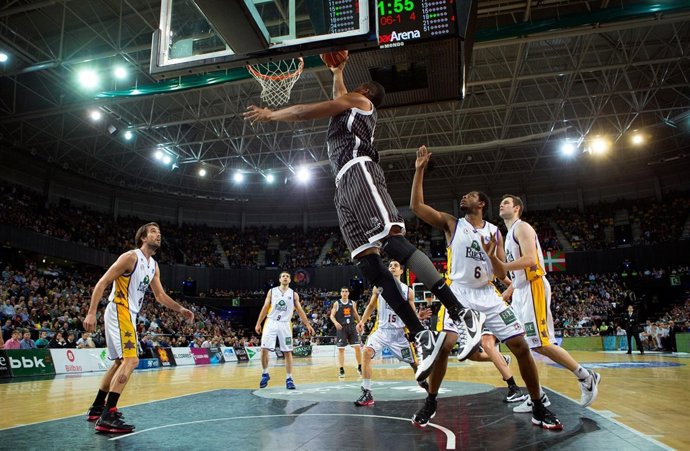 Uxue Bilbao Basket n  Blancos de Rueda Valladolid