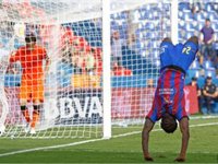 Martins abandona el Levante tras abonar su cláusula de rescisión