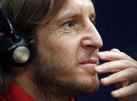 Fútbol/Liga Campeones.- Ambrosini: "Afrontaremos el partido con un cuchillo entre los dientes"