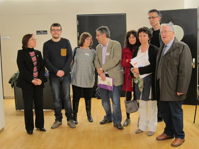 Representantes de organizaciones en defensa del catalán, vasco y gallego 