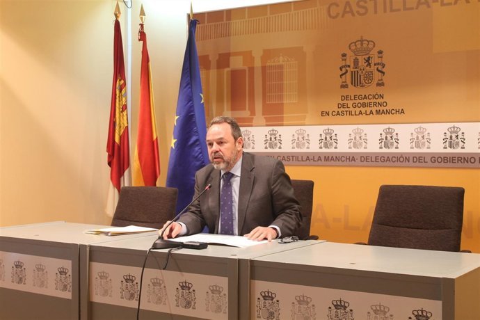 Labrador en rueda de prensa