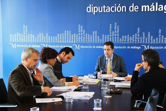 Reunión de la Mesa del Plan de Asistencia con los Municipios de la Diputación