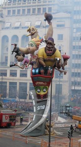 Falla del Ayuntamiento de Valencia de 2013