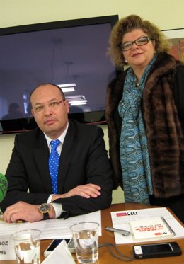 El presidente de Anieme, Juan Carlos Muñoz, y la directora, Amparo Bertomeu.