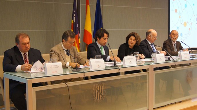 Rueda de prensa plan internacionalización empresas               