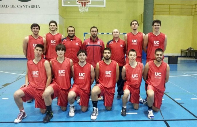 Equipo baloncesto masculino UC