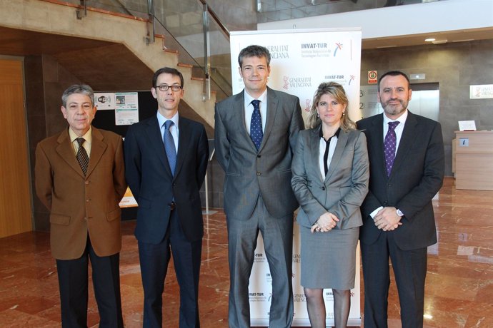 Reunión entre Generalitat y el sector turísticio de Benidorm y Costa Blanca