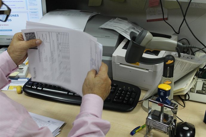 FUNCIONARIO, OFICINA, TRABAJADOR, 