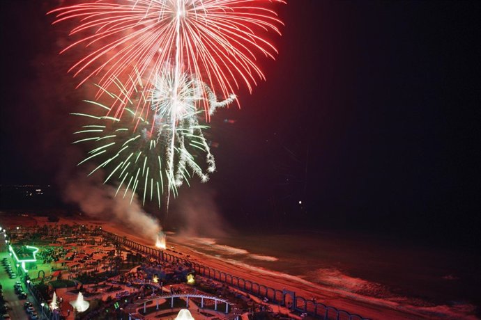 Castillo de Fuegos Artificiales en Marina D'Or