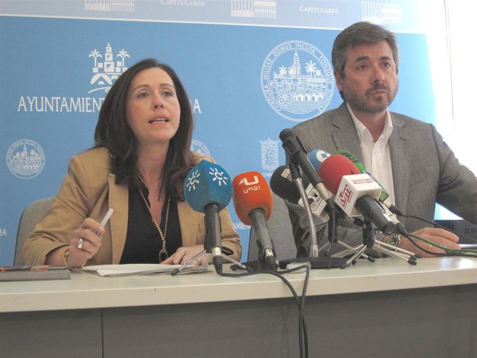 Sousa y Torrico en rueda de prensa