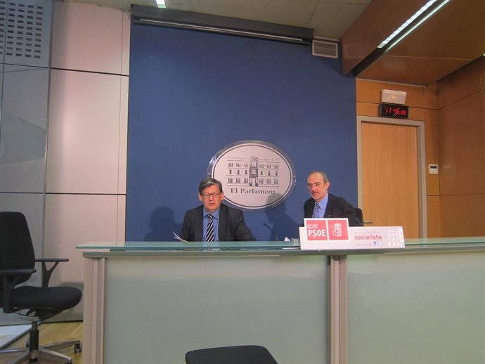 Thomàs y Diéguez en rueda de prensa