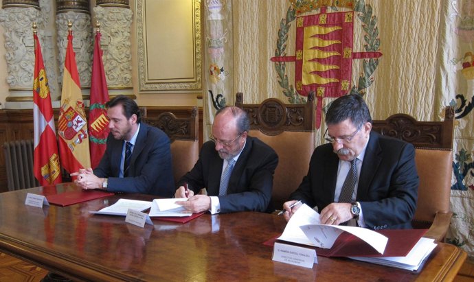 Firma del acuerdo de microcréditos para emprendedores de Microbank