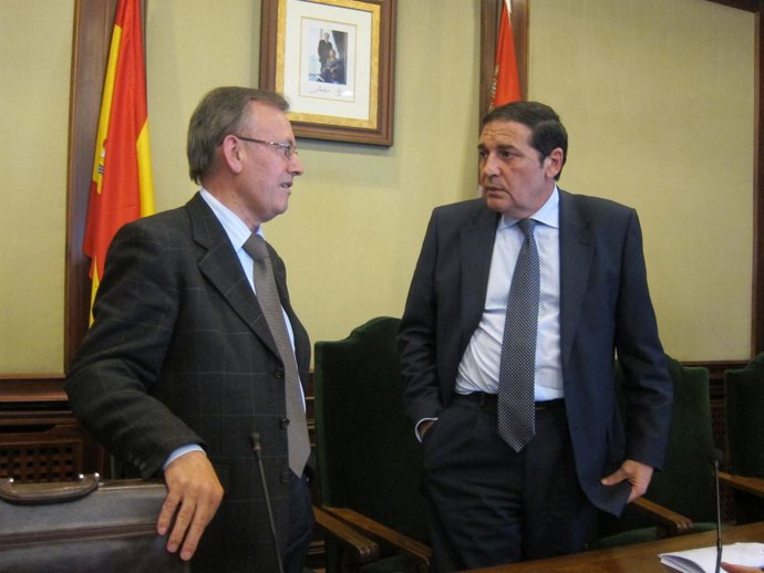 El consejero Sáez Aguado durante su visita a Béjar