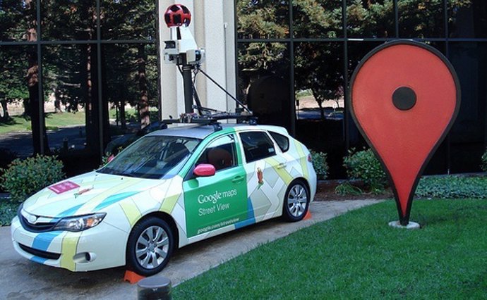 Coche con cámara de Google