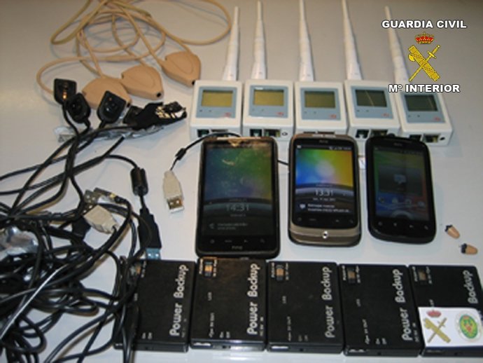 Dispositivos para estafar en los exámenes de conducir 