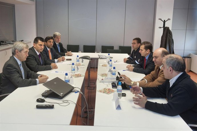 Imagen de la reunión mantenida en la ANE.