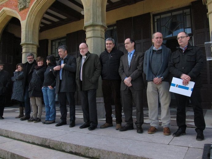 Garitano recibe a representantes catalanes