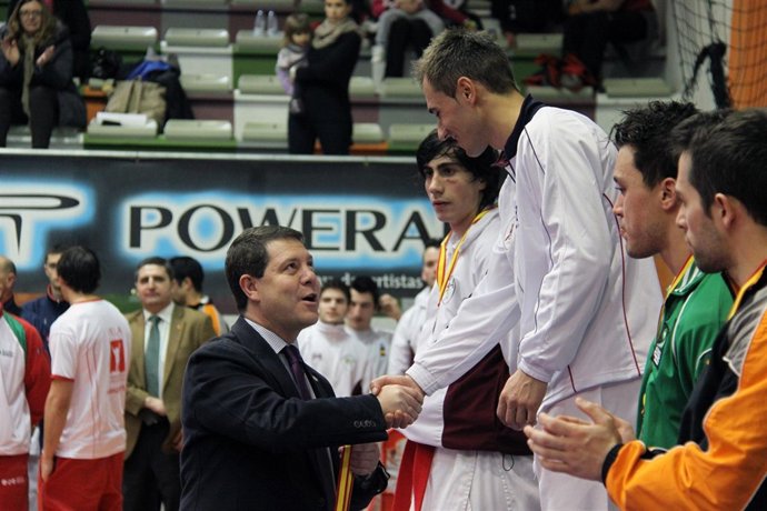 García-Page campeonato de kárate