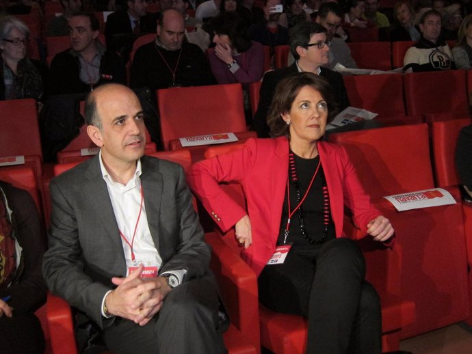 Yolanda Barcina y Alberto Catalán, en el Congreso de UPN.