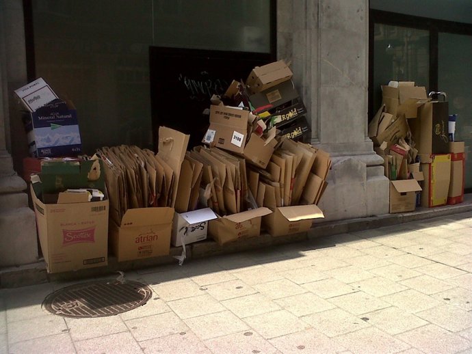 Cartones de reciclaje. 