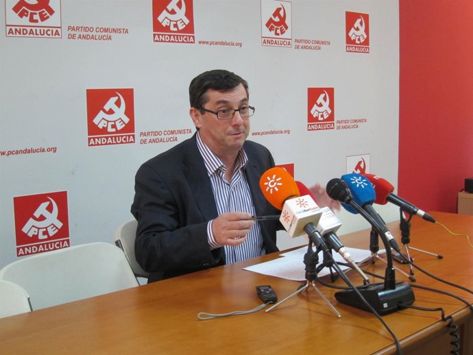 El diputado nacional de IU y portavoz en el Congreso José Luís Centella