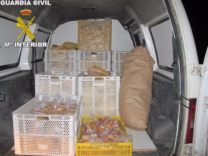 Cierran una panadería ilegal en la provincia de Cádiz