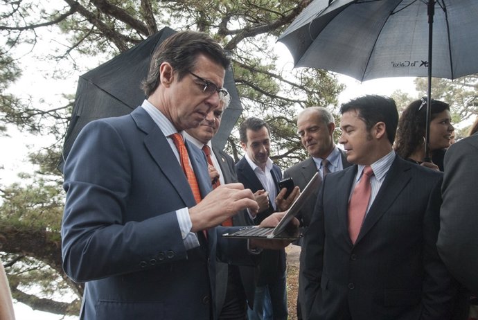 José Manuel Soria en El Hierro