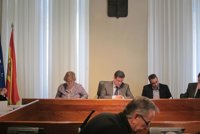 "No tenía competencias en contratación", dice el exsubgerente del HUCA imputado en el caso 'Marea'