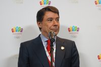 González llama "irresponsables" a los sindicatos por convocar huelga de Metro equivocándose "de momento y sitio"