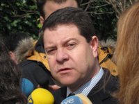 Page dice que no le gusta que se plantee revisar el déficit como "efecto placebo" para "calmar ansias nacionalistas"