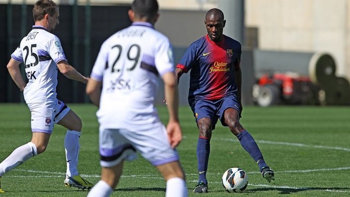 Éric Abidal en el amistoso contra el Istres