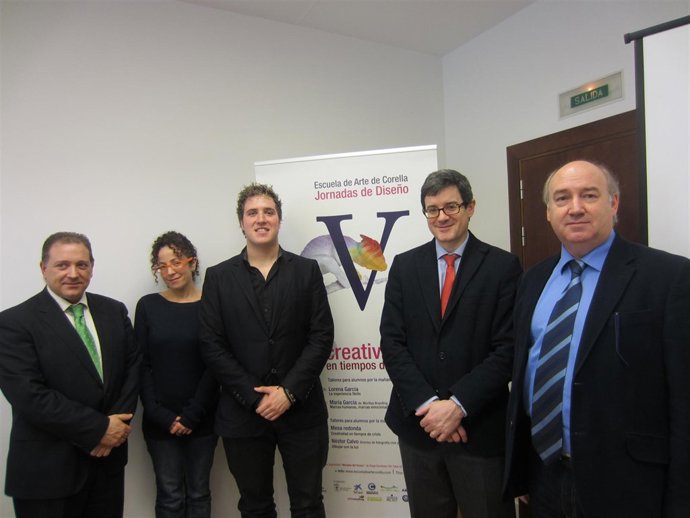 Iribas acompañado por Rodríguez, Sáenz, Villalba y Barásoain